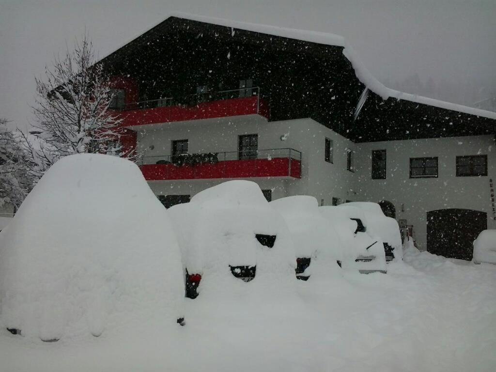 Appartementhaus Bergblick Леоганг Экстерьер фото
